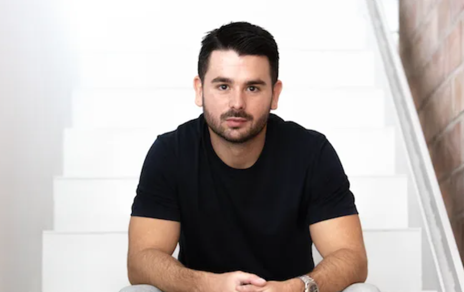 Opiniones Tradeando de Enrique Moris lo bueno y lo que ocultan curso Tradeando.net